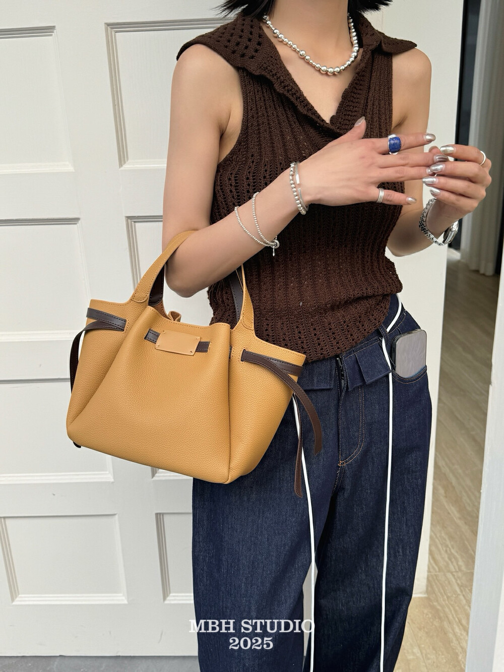 MBH Top Grain Leather Color Block Basket Tote Bag with Shoulder Strap Large Capacity Commuter Handbag
