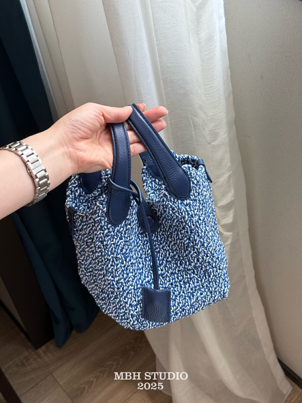 Handwoven Knit Basket Bucket Bag Top Layer Cowhide Tote with Charm and Storage Bag - Image 4